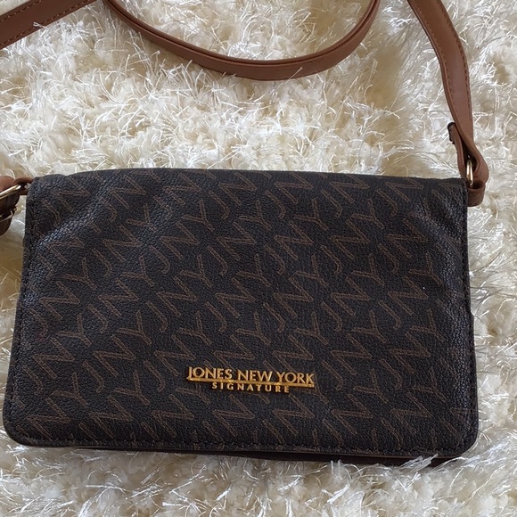 Jones New York Bags Jones New York Crossbody Poshmark